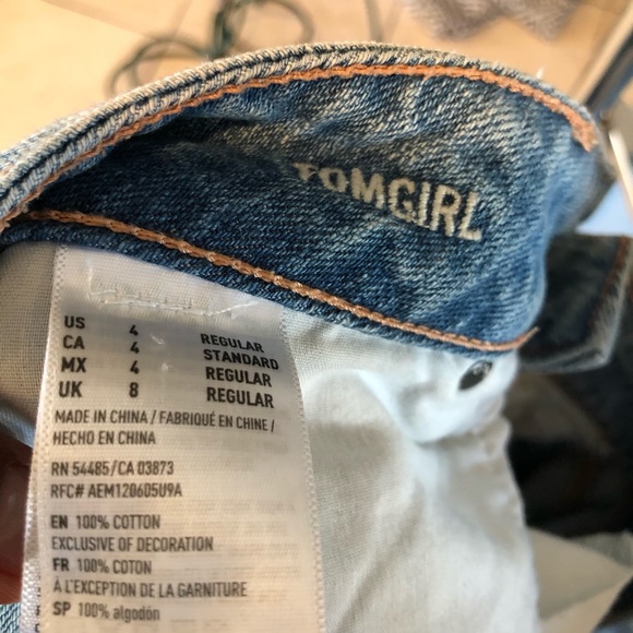 American Eagle Tomgirl Style Ripped Jeans - Picture 11 of 13